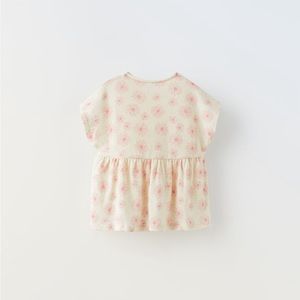 Zara kids Floral short sleeve T-shirt Sz 9-12mths